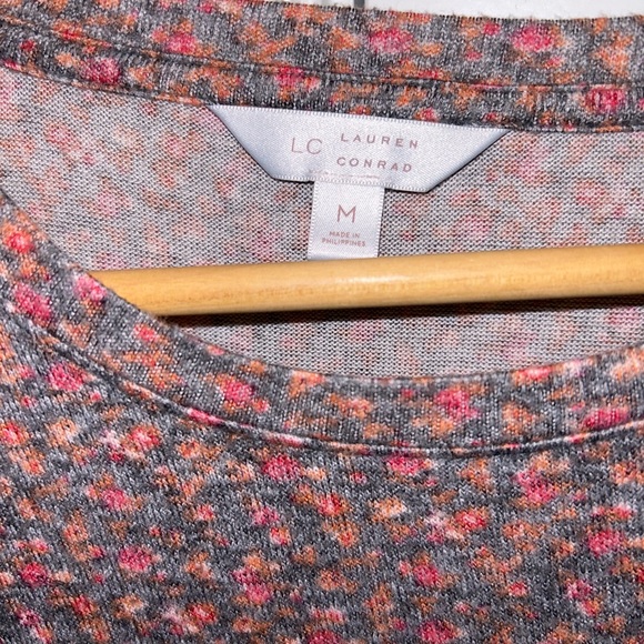 Lauran Conrad Top - Picture 3 of 8